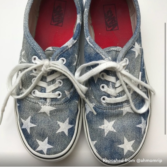 Kids Light Blue Vans with White Stars - Size 4 (Fits Women's Size 5.5) - Picture 1 of 4